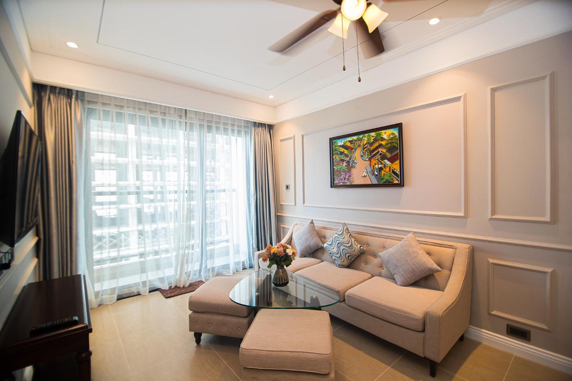 Luxury Apt Opposite Mykhe Beach Da Nang Exterior photo