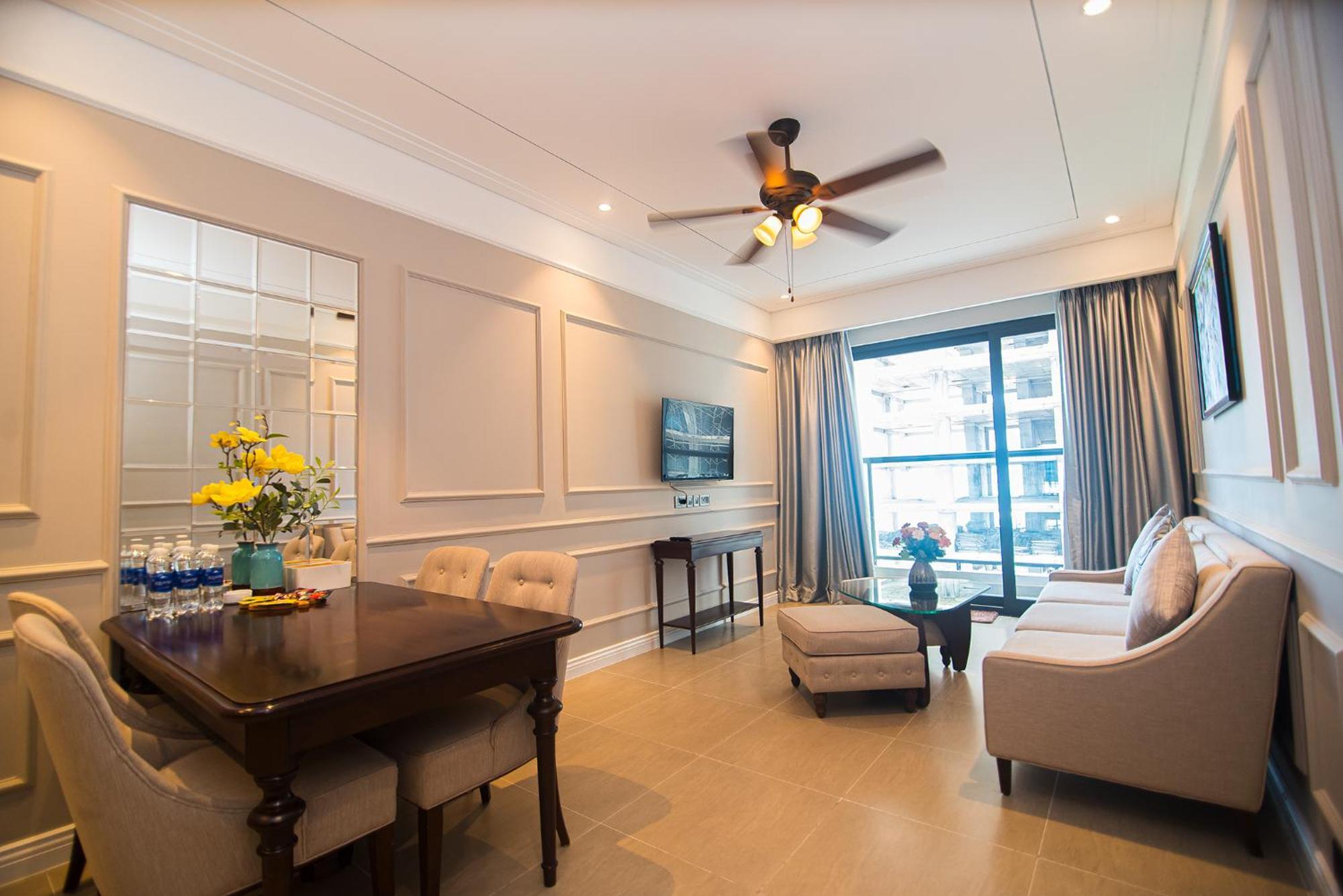 Luxury Apt Opposite Mykhe Beach Da Nang Exterior photo
