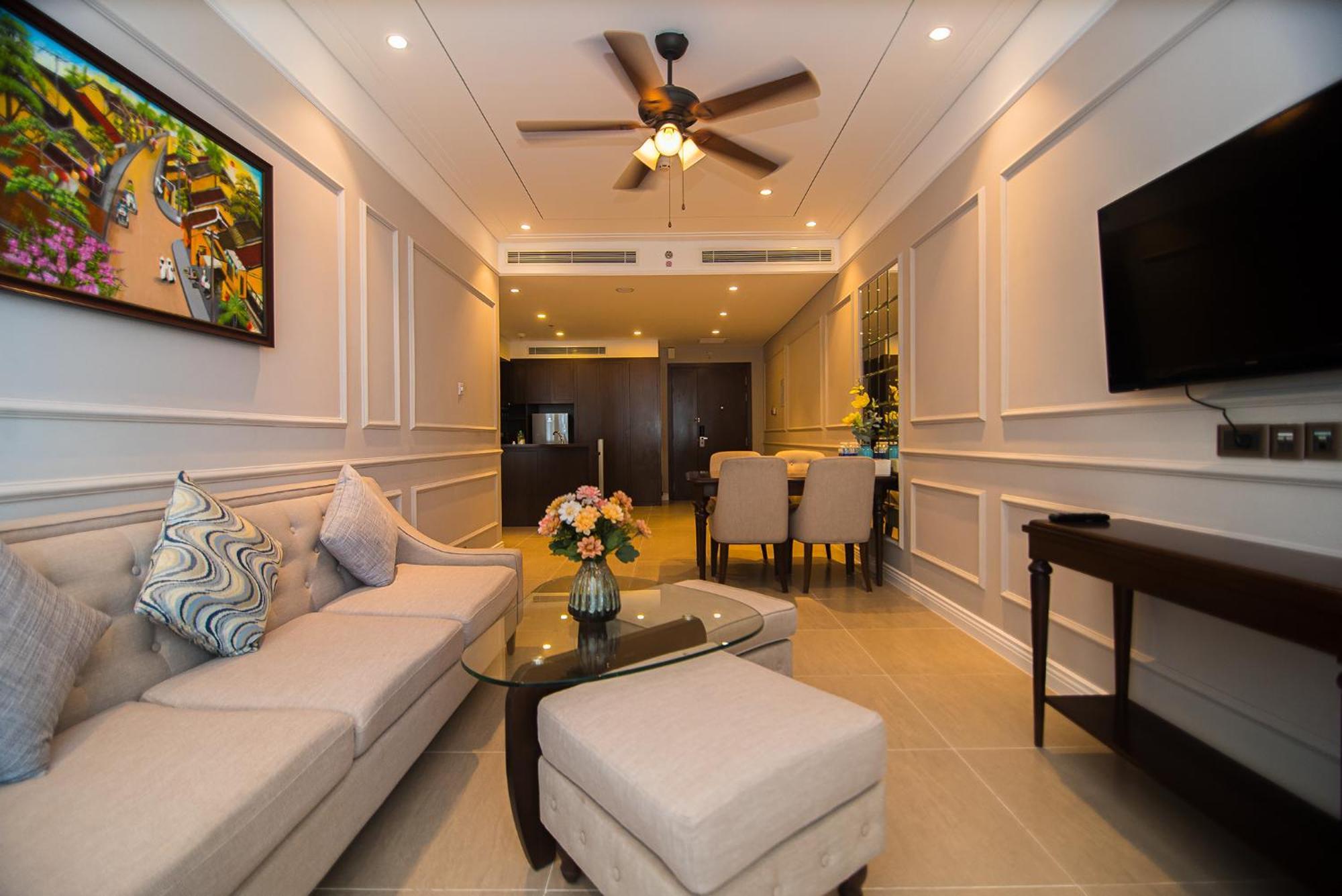 Luxury Apt Opposite Mykhe Beach Da Nang Exterior photo
