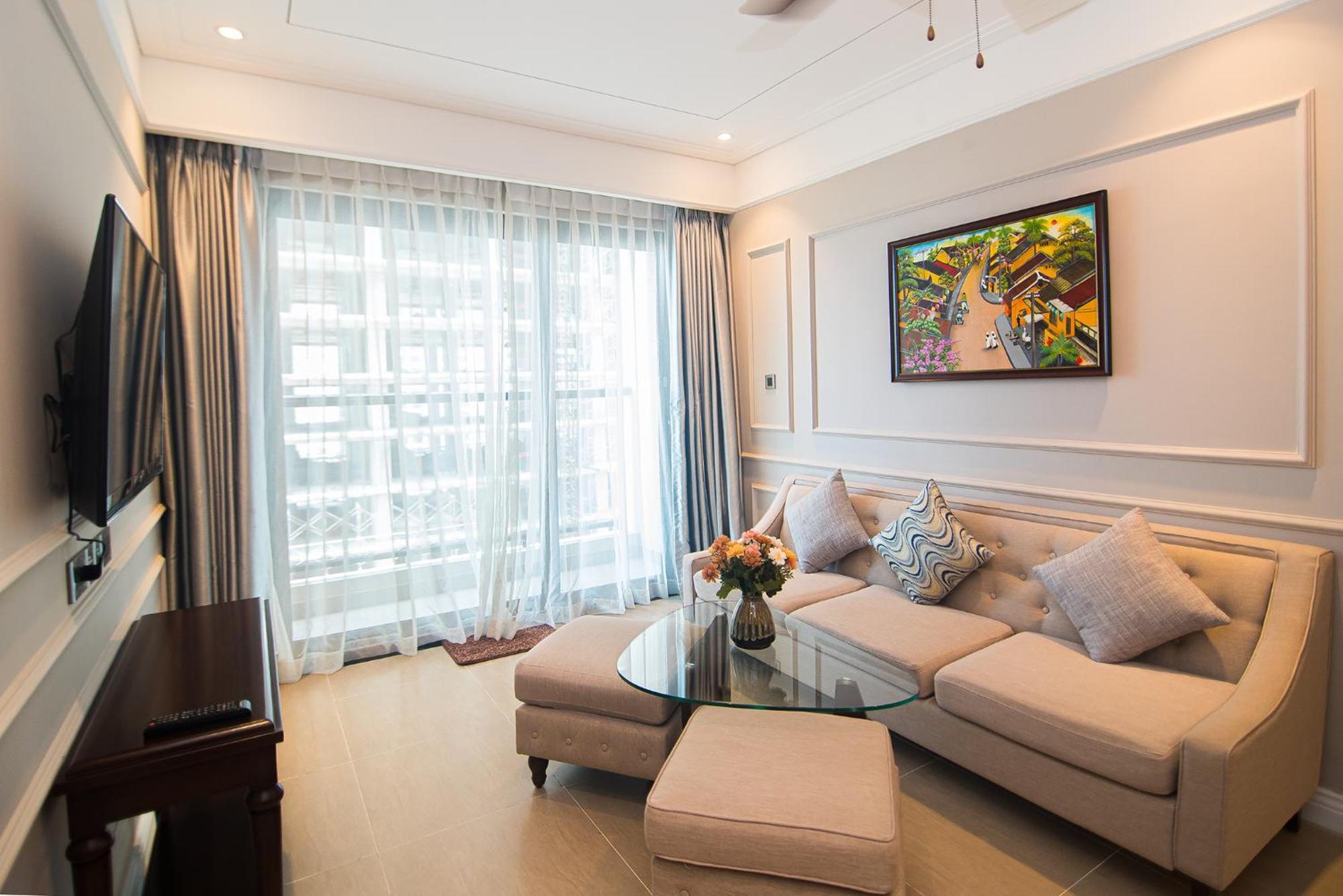 Luxury Apt Opposite Mykhe Beach Da Nang Exterior photo