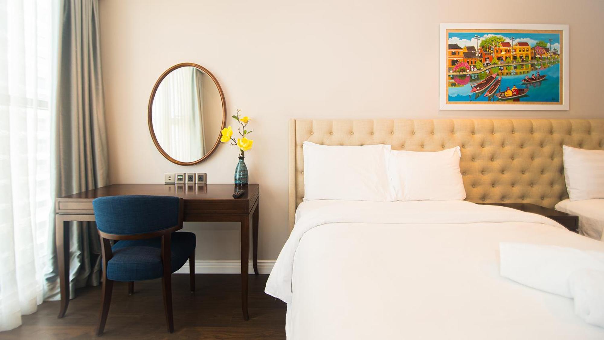 Luxury Apt Opposite Mykhe Beach Da Nang Exterior photo